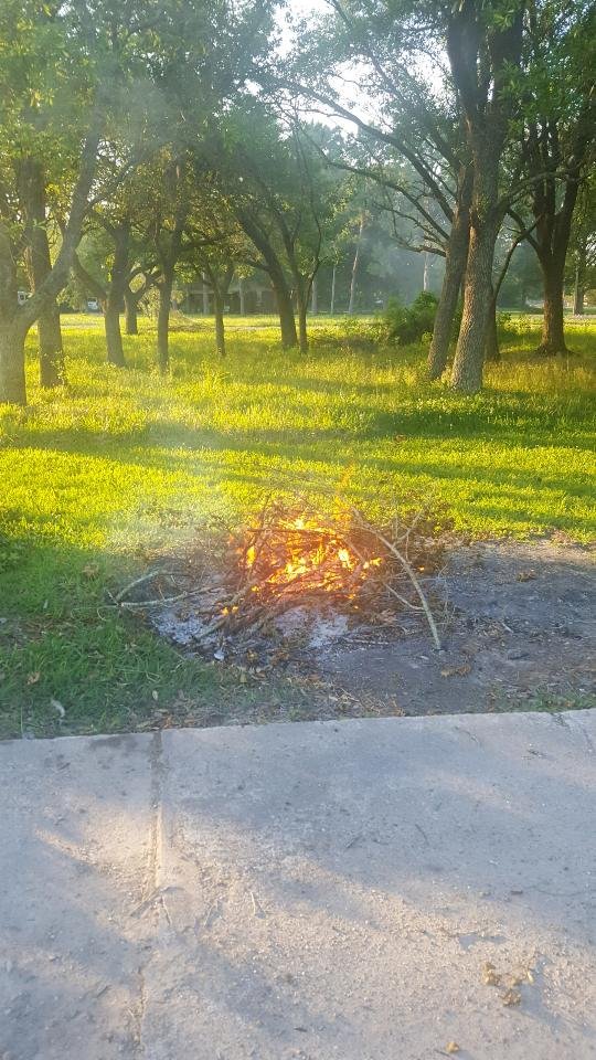 Huntingtec's tweet image. Getting those kids outside and away from the TV, Video Games, Cell Phones, and teaching them the truth about life and learn to work to earn your pay! Trying this with my grandson! #Camping, #Fishing, #Hunting,#Family