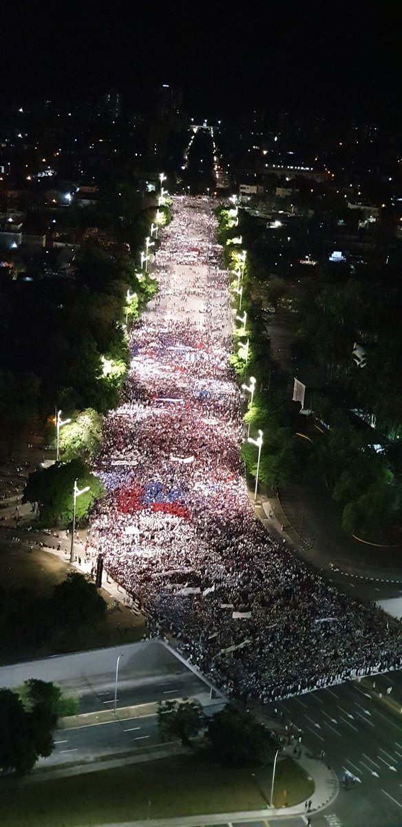 DiazCanelB's tweet photo. #Cuba desfiló el #PrimeroDeMayo.  Millones marcharon en todas nuestras plazas con el orgullo de vivir en una nación libre, soberana, independiente, solidaria, internacionalista. #SomosCuba #SomosContinuidad. https://t.co/NHkeGBC0i6