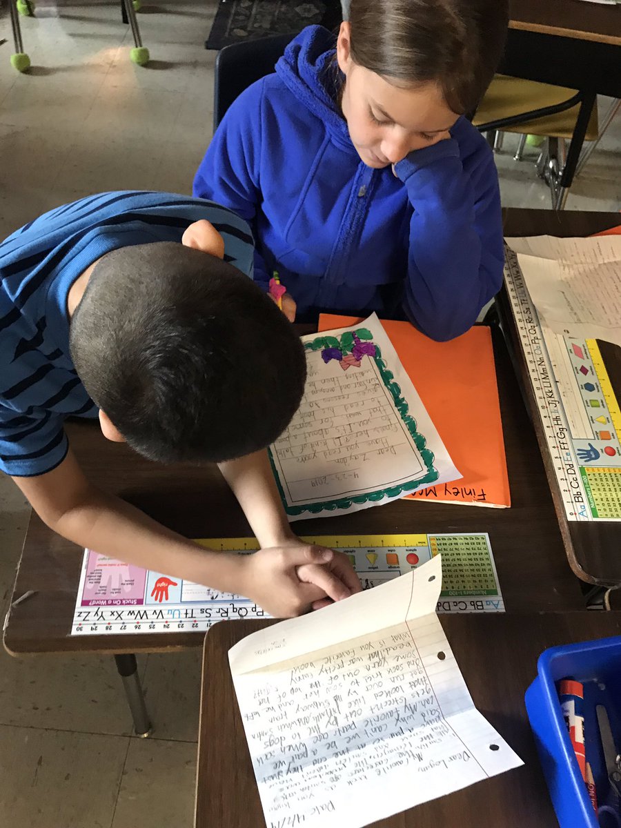 McCharm99's tweet photo. Sometimes the best critques come from your classmates. Peer editing partners allowed students to fine tune friendly letters for publishing. #greatadditions @NISDCNE #RootEdColoniesNorth #primarywriters https://t.co/1bYSfMZ3nv