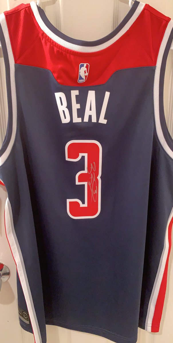benjirell2's tweet photo. Thank you 🙏🏿 ❤️ @WashWizards @RealDealBeal23  #BradleyBeal #NBACommunityAssist https://t.co/Xsq1AuSGEb