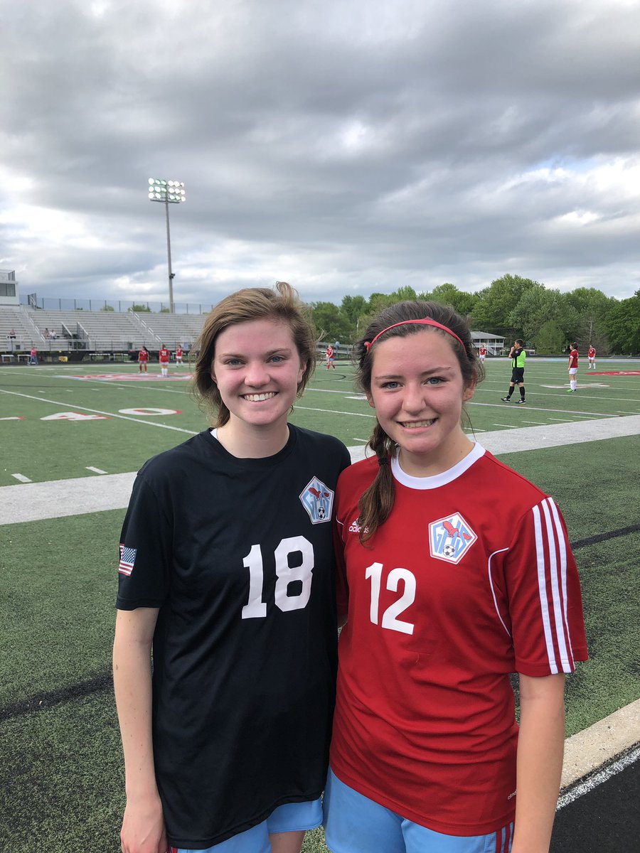 Glendale 1 Rolla 0 (1 OT).  <a href="/emmaa_millerr/">Emma Miller</a> with the game winner, Martini with the assist.