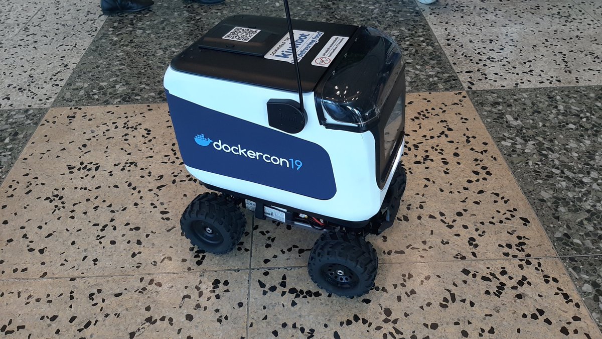 karolykassjr's tweet image. With #Robot kiwibot (@kiwicampus) at #DockerCon19. &quot;i&apos;m delivering food&quot; Funny little buddy.😎
#DockerCon #Docker #Asimov