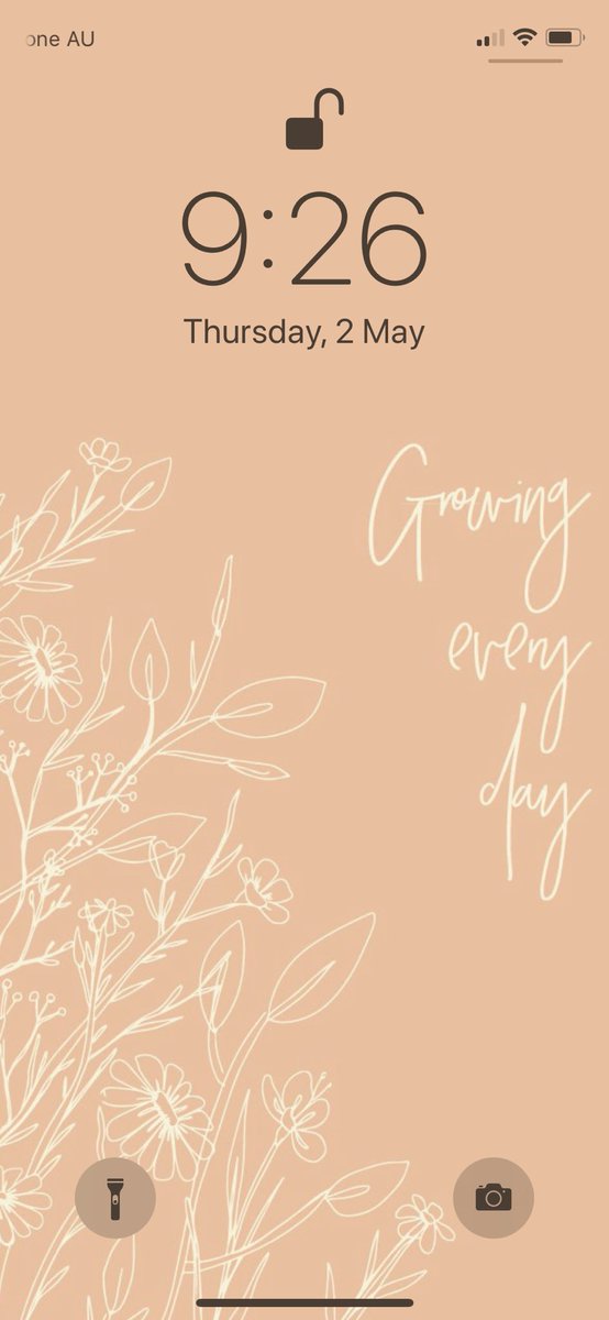 JustSssusan's tweet photo. Obsessed with my new lock screen wallpaper 😍💕 @jessconte thank you babe! https://t.co/xgxbmsqYNr