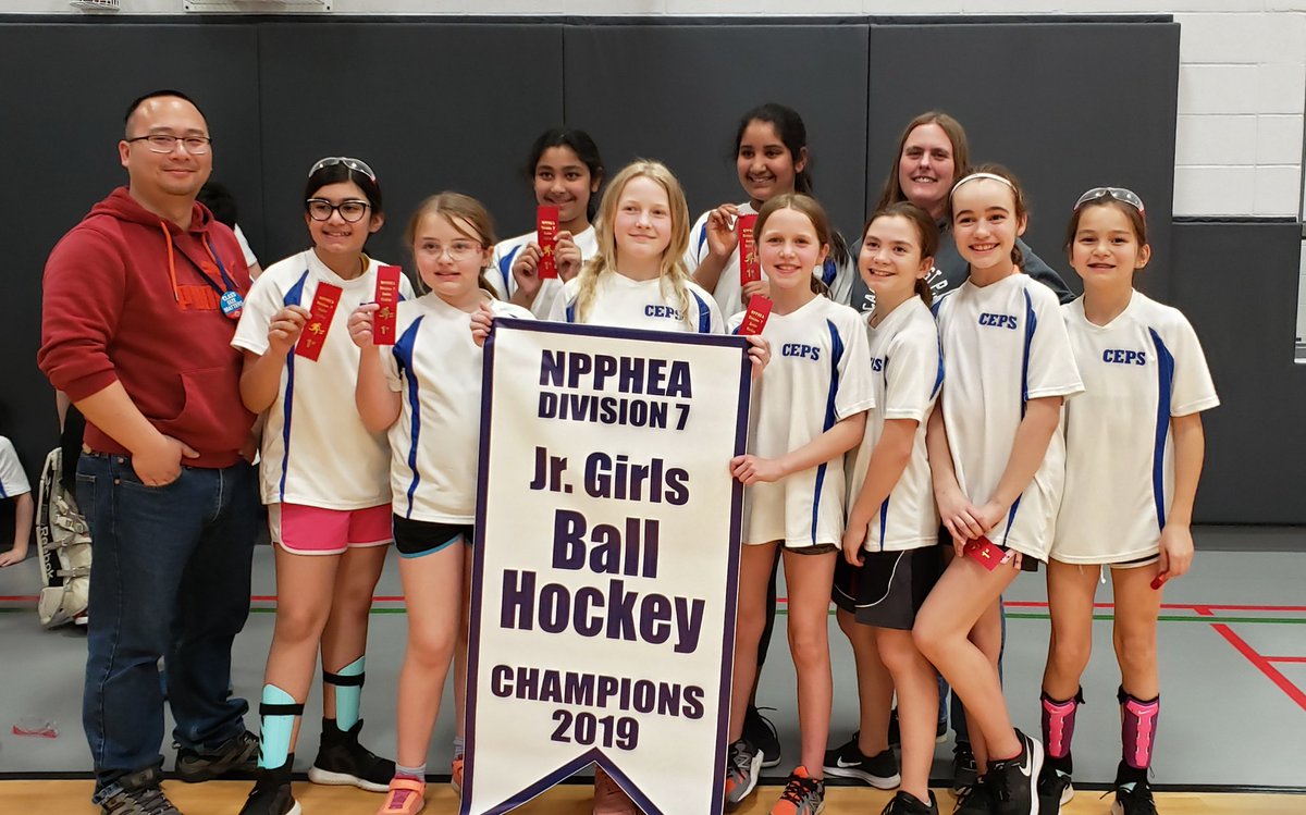 Amazing day for these wonderful ladies! A 1st place finish for the Caledon East P.S. Junior girls ball hockey ❤ #proudmom #thankfulforcoaches <a href="/CaledonEastPS/">Caledon East PS</a> @EEnglandPDSB