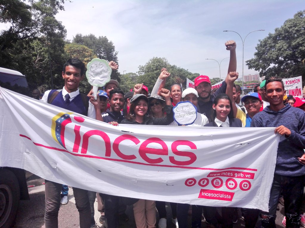 WuikelmanAngelP's tweet photo. El Inces es conciencia y trabajo, por eso salimos a celebrar nuestro día #TrabajadoresPorLaPatria defendiendo los logros históricos de la Revolución a favor de nuestra clase obrera 
@NicolasMaduro https://t.co/z91kScniA6
