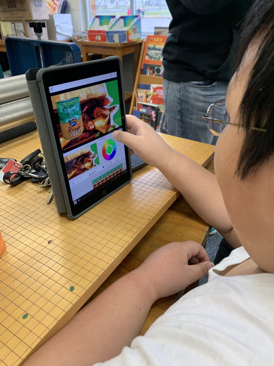 MrsNkellenb's tweet image. Learning the art of layering in @DoInkTweets to create sets for their commercials! Thanks @euting_jon for your help getting this project moving!  #artclass #art #artteacher