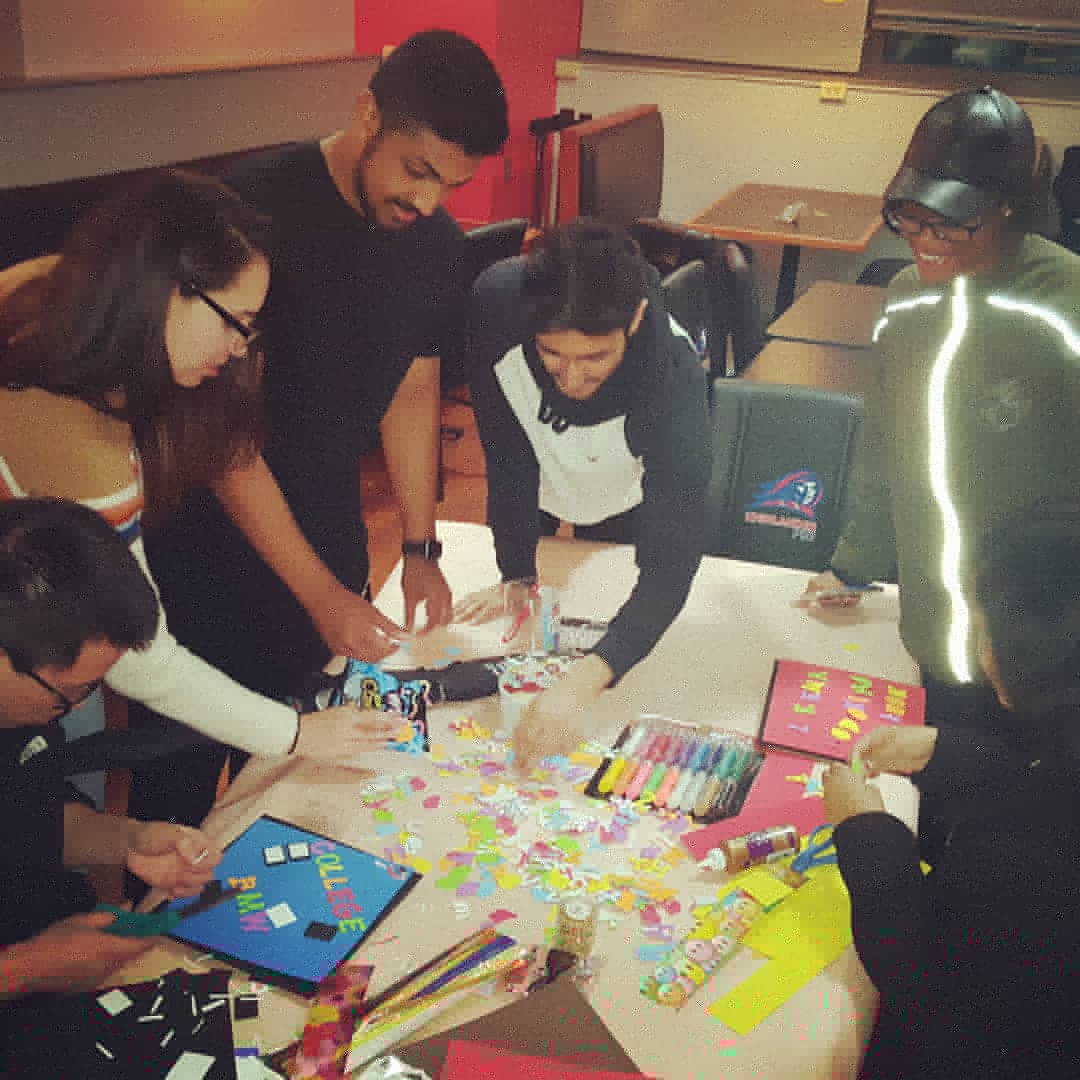 NJITStudentLife's tweet photo. Seniors!  Check out the Cap Decorating event happening in the pub tonight sponsored by the Senior Class Committee!  Don't have your cap on you?  No problem, make it and then attach it later!  Good luck on you last few weeks seniors.  We'll miss you! https://t.co/fcUMiSOKtr