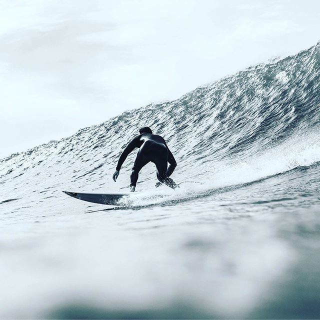 ONeillArgentina's tweet photo. ¡Feliz día del trabajador! Olas y el merecido de descanso para todos 📸 @mvv_photography
.
.
@oneill #firstnameinthewater #teamoneill #oneill #diadeltrabajador https://t.co/rOzuhjvNKm https://t.co/AUu489P385