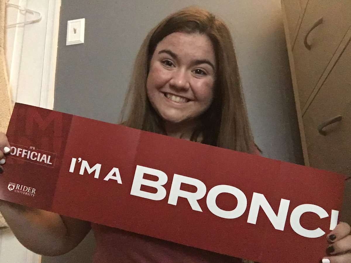 rcpitner's tweet image. Proud mom of a future teacher!❤️Allison will be attending @RiderUniversity #Rider2023 She graduates from GCIT &amp;amp; was a 2015 grad of @LoganTownshipSD #becauseofloganteachers #loganproud