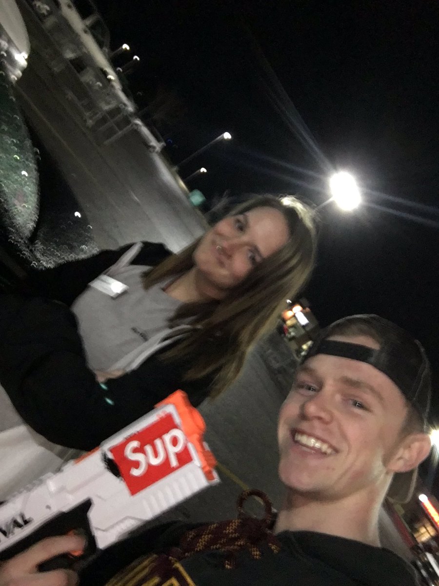 jake4_miller's tweet photo. @anokanerfwar @kalwicklander of Armed and Dangerous gets sniped walking to the car 😥 #GravyTrain https://t.co/FbsTXDXZBx