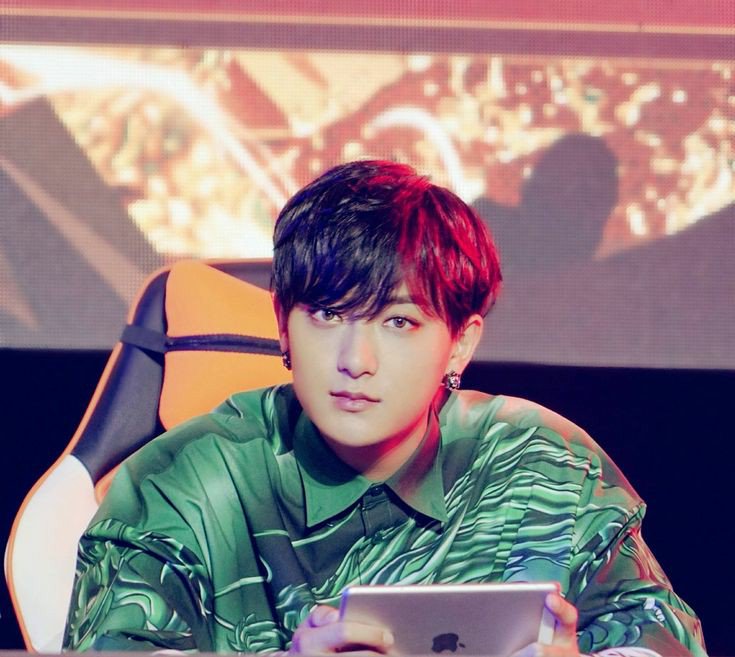 httpsjinho's tweet photo. HAPPY BIRTHDAY TAO!!
Damn, i missed you so much.. pls take good care of yourself and do your best on your upcoming projects! Dont worry, we are always here for youuuu~ ♡
#HAPPYTAODAY
#HAPPYBIRTHDAYHUANGZITAO
#PANDAAA https://t.co/w1wxgtY7LL