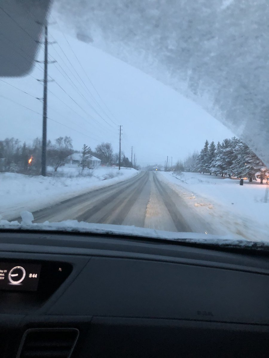 ckblack01's tweet photo. Letโs play a game #whatmonthisit #NorthernOnt @KirstenBildfell https://t.co/y70niE6AWs