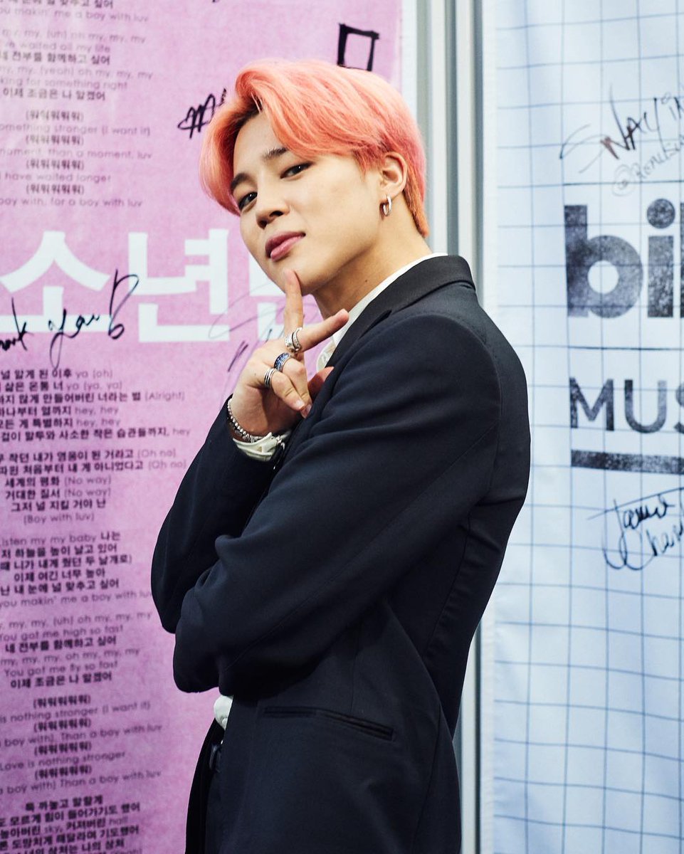 Jimin_Mexico's tweet photo. [ACTUALIZACIÓN]

#JIMIN en el instagram de #BBMAs

👉🏻https://t.co/NVKl00DMcP

#지민 @BTS_twt #BTS #방탄소년단 #ARMY #JIMINMéxico 

JPao🍑 https://t.co/KXE4KRCuxT