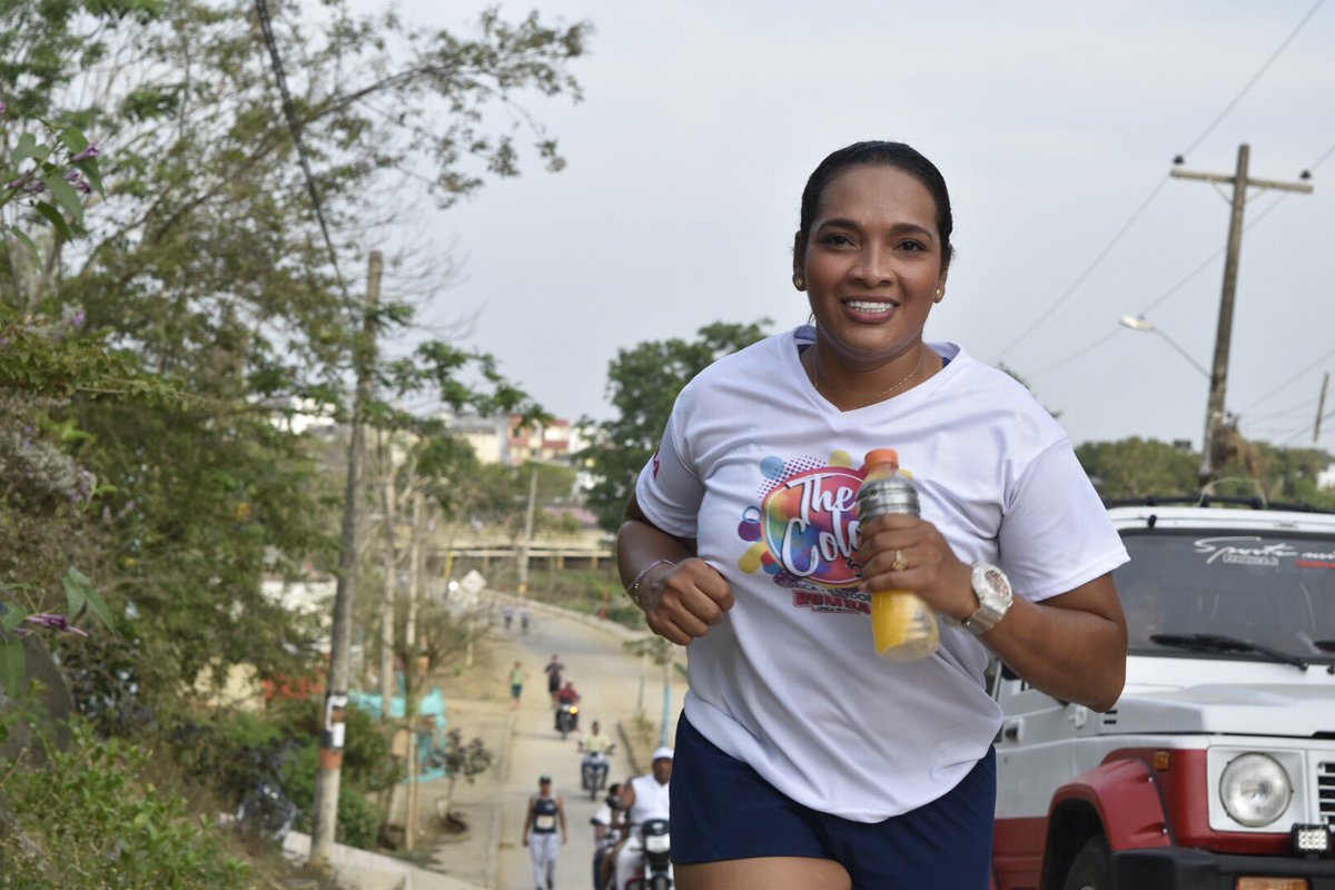 AlcaldiaLorica's tweet photo. #TheColorRun5K #Festisinú2019 #Nodejesquetelocuenten https://t.co/BxTW0yyTGJ