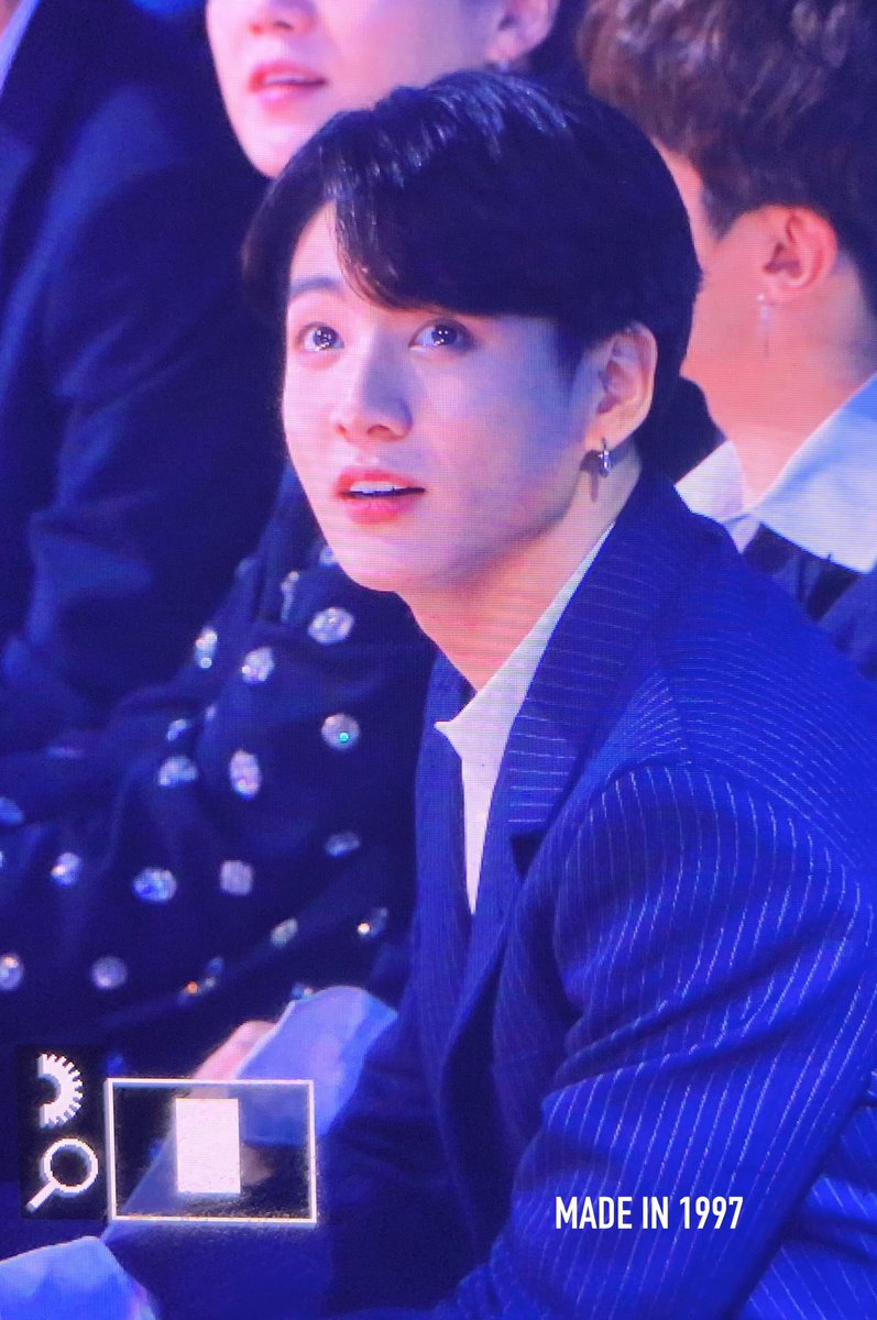 gimbapkuk's tweet photo. jungkook's galaxy eyes https://t.co/HDMQ75lGpq