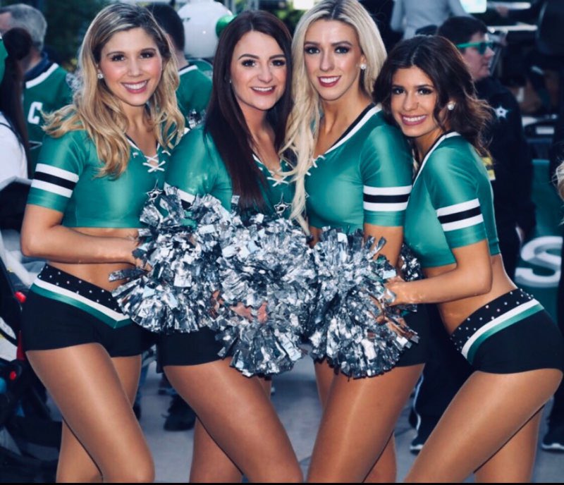 Enjoying each moment, appreciating every opportunity and loving the experience of this playoff run! Hoping for a huge win at the AAC tonight ~ it’s a late puck drop, but you won’t want to miss a minute of the action! Be loud! Wear Green! Go Stars! 💚 Photo credits: <a href="/djceraldi/">Dom</a>
