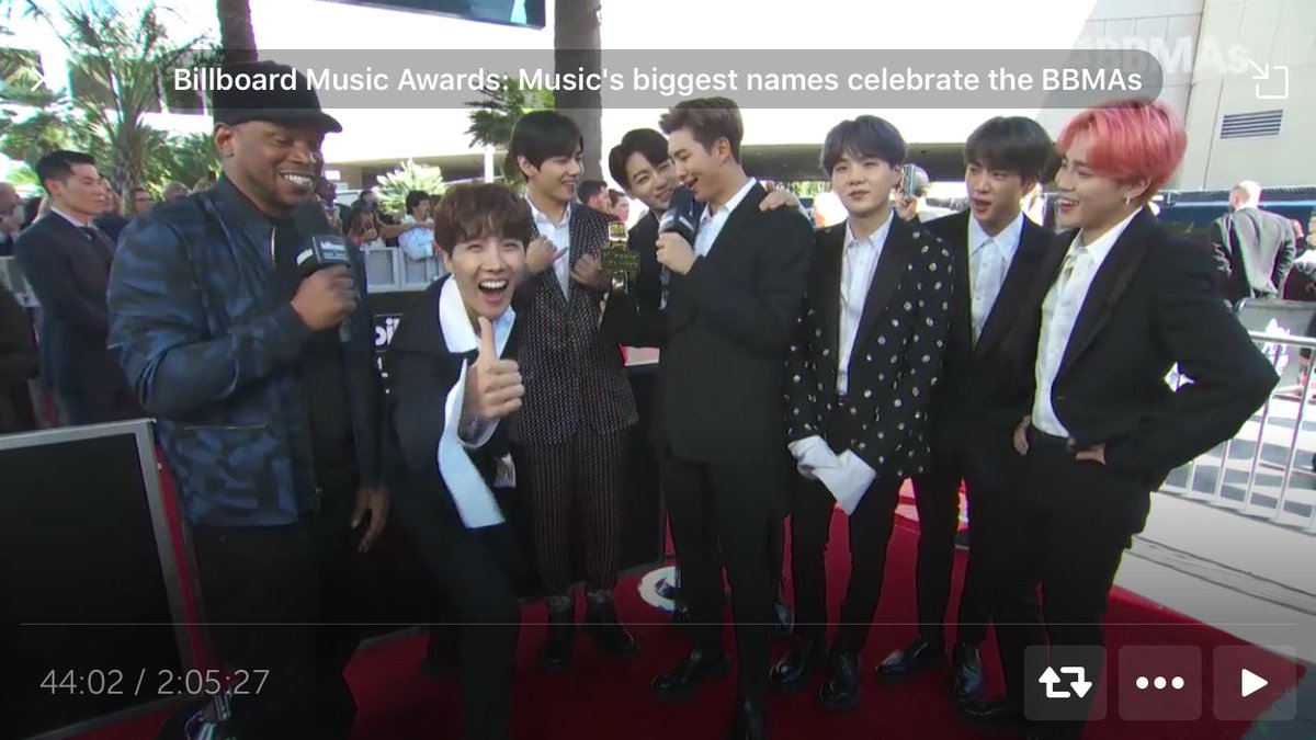 milkyriicee's tweet photo. Omg I love this screenshot I took๐โฅ๏ธ #BBMA #BBMAsTopSocial #bts #bbmabts #jimin #JIN #jungkook #Rm #yoongi #Taehyung #JHOPE https://t.co/nOiUaSM8Ox