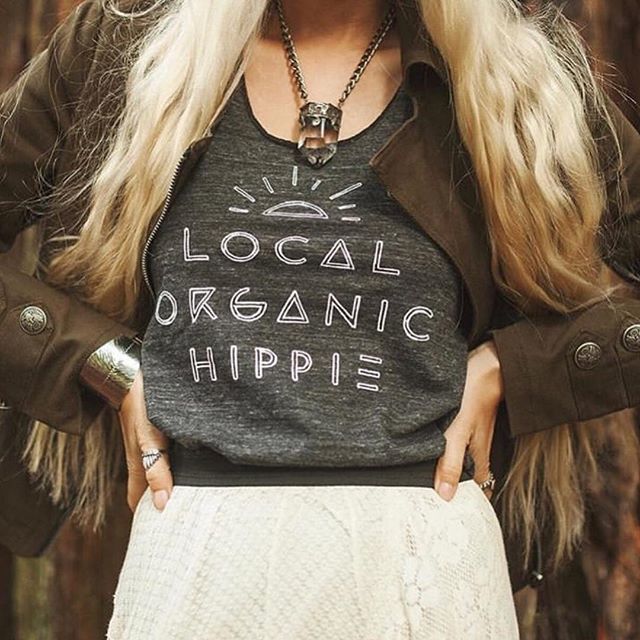 Hippie inspired tee shirts that support women &amp; babies? I’ll take it @siennamoonla bit.ly/2vx2wns