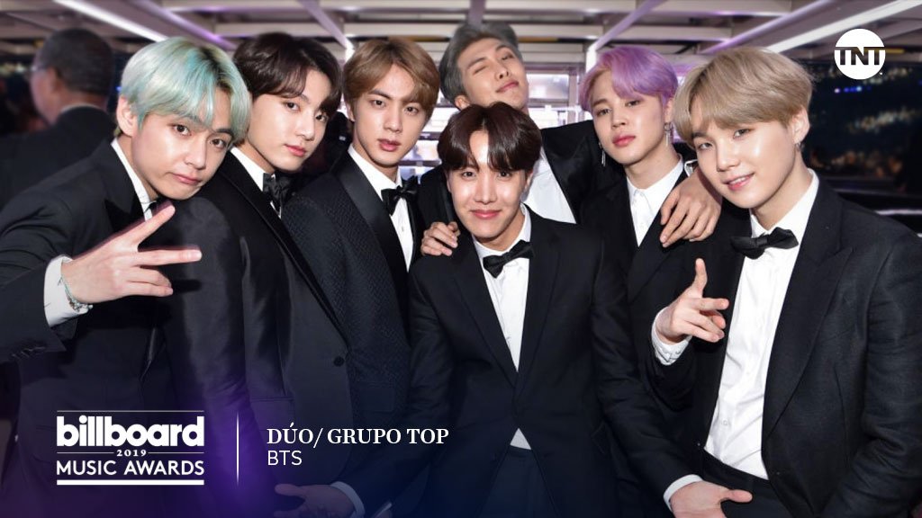 TNTLA's tweet photo. ¡OMG! no alcanzan los ❤ de la emoción! @BTS_twt se lleva esta noche un #BillboardTNT a "Mejor Dúo - Banda" 🏆🌟🎵

A celebrar #BTSArmy por más premios esta noche en los #BBMAs https://t.co/BrJBS0dnwm