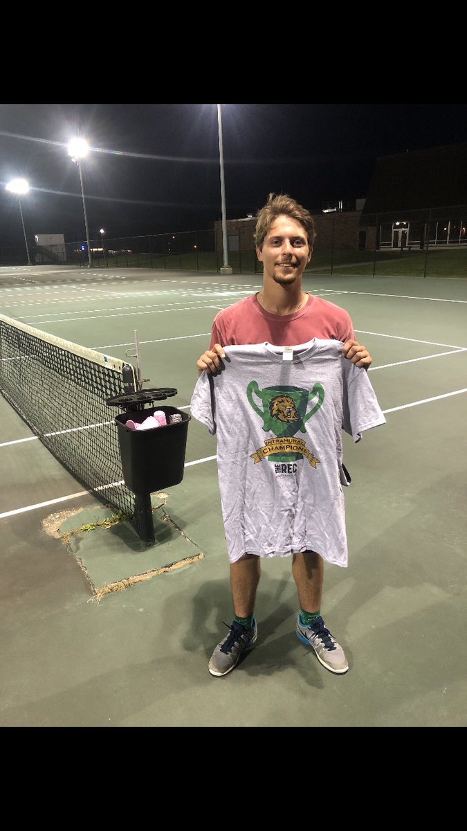SELU_KA's tweet image. Congratulations to brother @GautreauPreston for taking first place in tennis intramurals!!