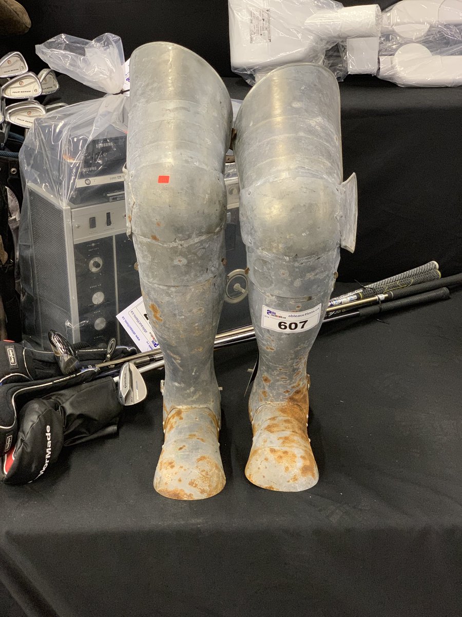 TwoFox15's tweet photo. You know what today was? One of my #Favorite days!
We went to @AbleAuctions to check out all of the items ready to be sold on Saturday, May 4th at the #VPDPropertyAuction.
You never know what treasures you might find! These legs from a suit of armor were my fave!😉😄 #VPD https://t.co/KwLaI3oXo5