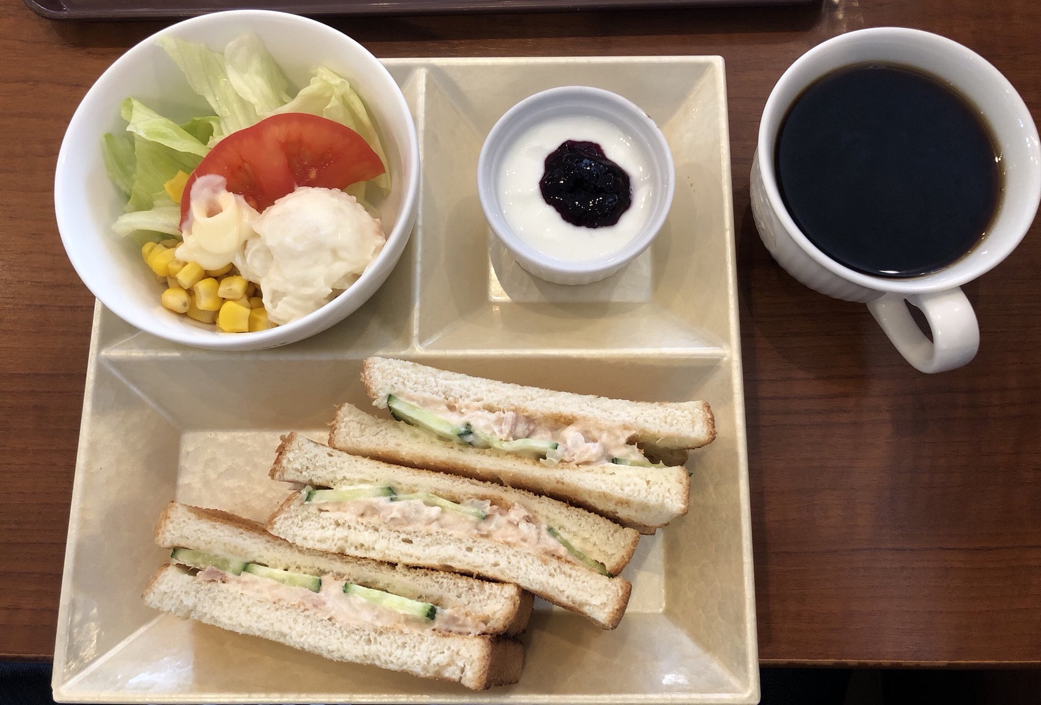 44rider בטוויטר Morning です カフェ ド クリエプラス 深川ギャザリア店 ツナサンドモーニング デニッシュサンドタマゴ ごちそうさまでした カフェ ド クリエプラス カフェ クリエプラス ツナ タマゴ モーニング Salad サラダ 44rider בטוויטר Morning です カフェ ド クリエプラス 深川ギャザリア店 ツナサンドモーニング デニッシュサンドタマゴ ごちそうさまでした カフェ ド クリエプラス カフェ クリエプラス ツナ タマゴ モーニング Salad サラダ