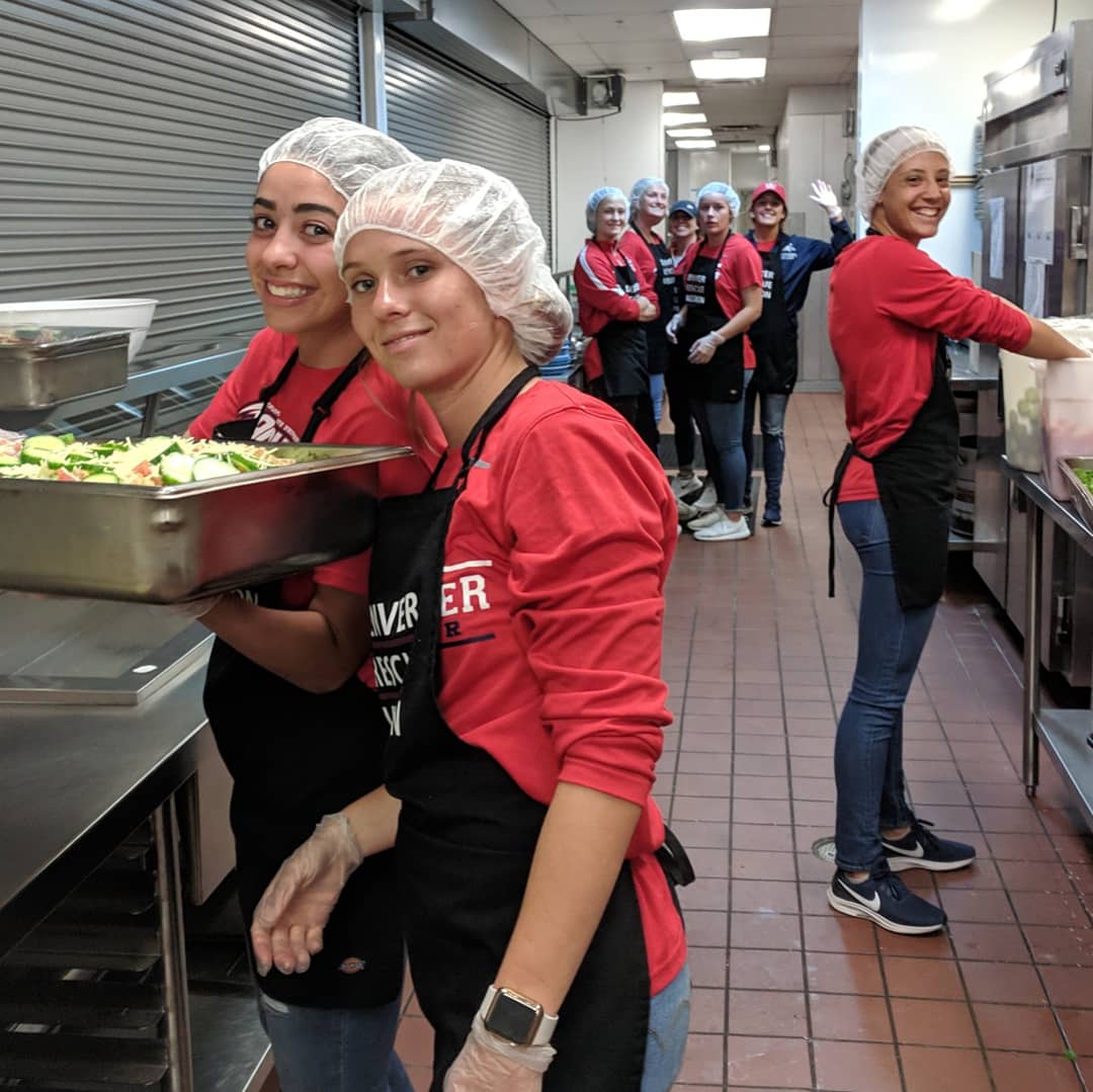 MSUDenverWSOC's tweet photo. "To serve, you only need a heart full of grace and a soul generated by love." MLK
Really amazing evening to give back to our community in serving food for @denverrescuemission .
#CommunityElevated #GiveBack #AttitudeOfGratitude #GetRowdy https://t.co/bapiAVwNeV