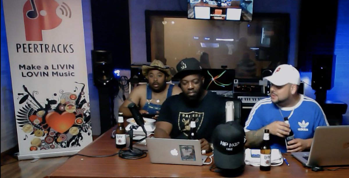 TheSounDAC's tweet photo. https://t.co/ACPEa2GL8j
@peertrackslive @mrbeatsumthin @masterfaderstudio @peertracks @soundac @hiphoplivereview #houstonrecordingstudio #recordingstudio #musicstudio #houstonstudio #houston #sxsw #tberry #houstonrappers #houstonmusic #masterfaderstudio #houstonrapper #youtube https://t.co/3D29JSzntq