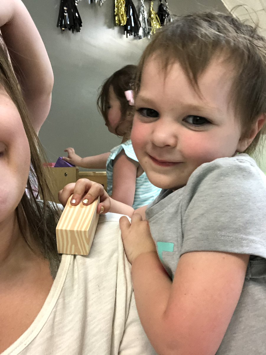 MsKaylaelc's tweet photo. My friends decided I needed a make over today during free play. Their imagination amazes me https://t.co/C2evdGt7ev