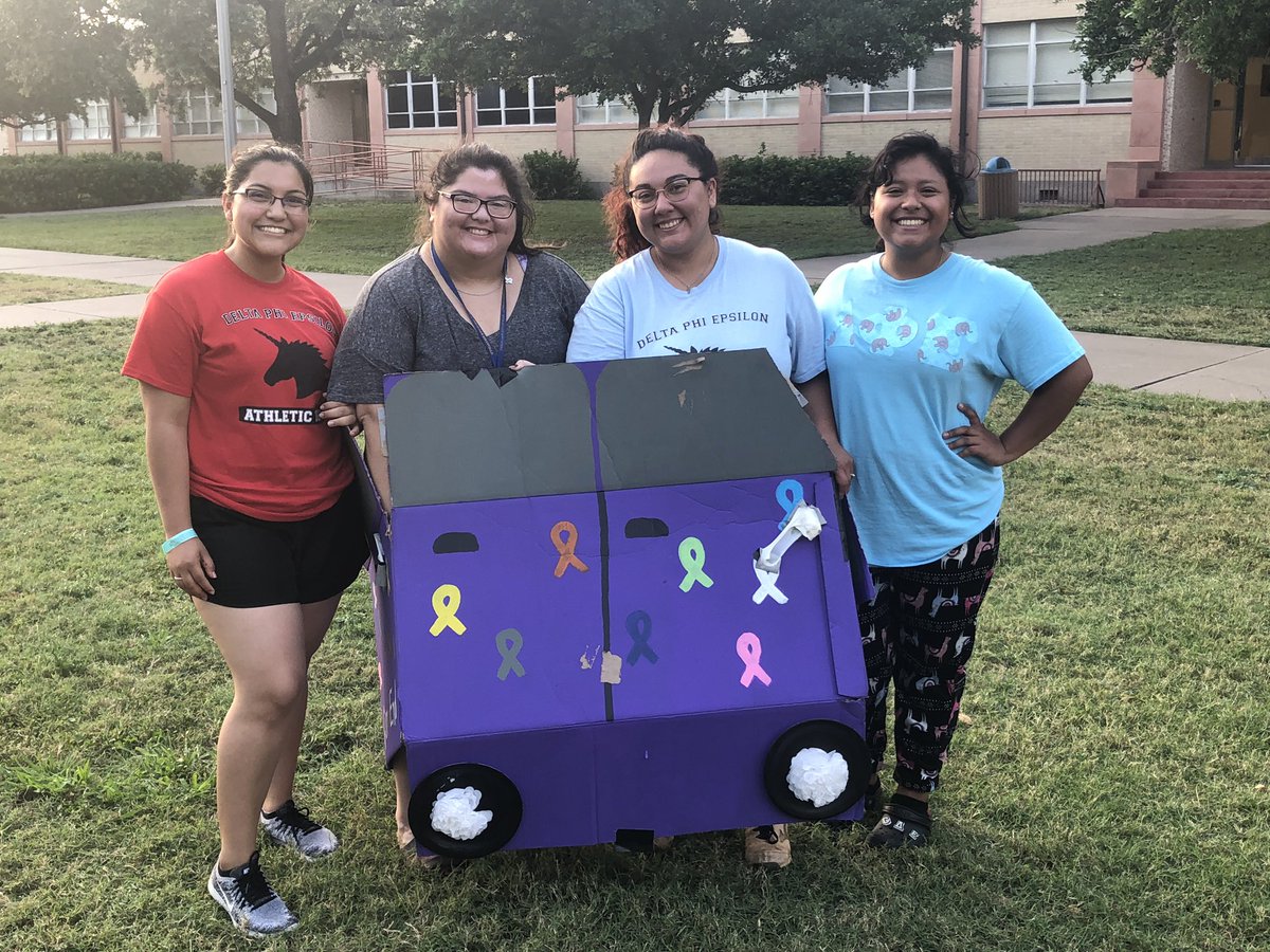 Tamuk_Sigs's tweet photo. Thank you to the ladies of @TamukDeephers for participating in our first ever balloon cart derby and field day events and also being a part of #GenToEnd https://t.co/le7v44rP76