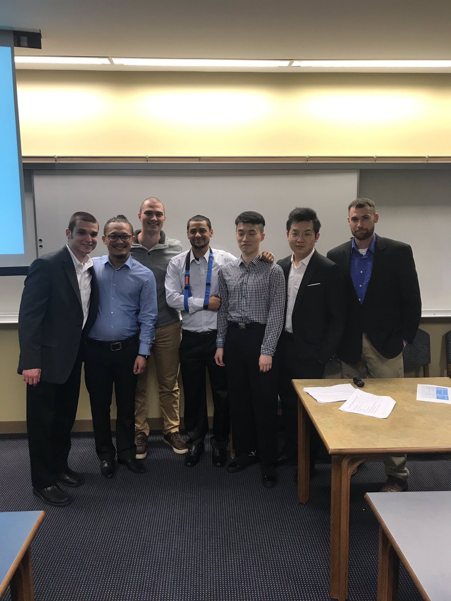 This Ashland University MBA 501 student team picked Shower90, a Braintree company, for their semester-long organizational development project. Here's Ivan Wortman (3rd from left), founder of <a href="/ShowerSling/">Shower90 Arm Sling</a>, and a recent AU grad, on campus to hear their final presentation.