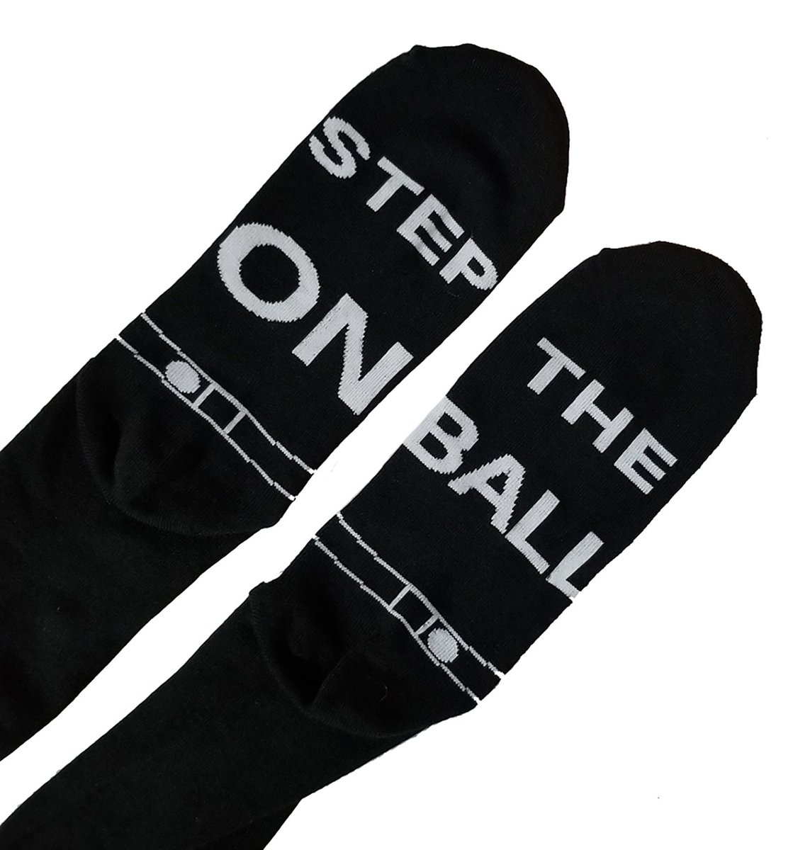 AV8R_Gear's tweet photo. Fun dress socks you can wear in on the flight deck! #aviation #flying #avgeek #airlinepilot #generalaviation #pilot #flightcrew #pilotlife
https://t.co/AuDSYlq6Tq https://t.co/9GLDZutgYC