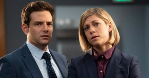 TVGuide's tweet photo. In defense of @ForThePeopleABC: Why the Shondaland legal drama deserves a Season 3  https://t.co/3I0zXU9HRO https://t.co/Jad9h1dVyQ