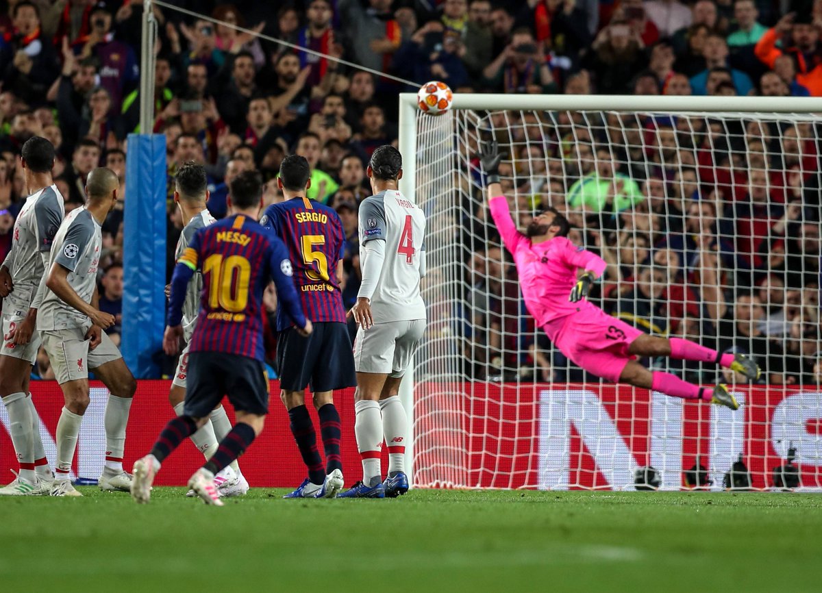 Fifa Com That Lionel Messi Free Kick Who Do You Think Is The Best Free Kick Taker Of All Time T Co M08ge6ajbm Twitter Fifa Com That Lionel Messi Free Kick Who Do You Think Is The Best Free Kick Taker Of All Time T Co M08ge6ajbm Twitter
