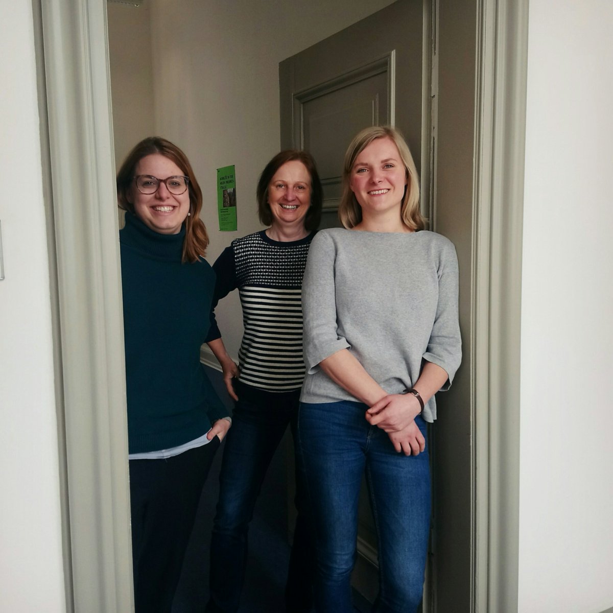 Sie möchten einen Einblick in die Arbeit der Stabsstelle Bürgerbeteiligung und Bürgerengagement bekommen? 

Am kommenden Donnerstag haben Sie dazu Gelegenheit, denn das Team "Engagiert für Wuppertal" stellt sich vor. 

Infos zur Anmeldung finden Sie hier: 
fsa-wuppertal.de/programm/69.ht…