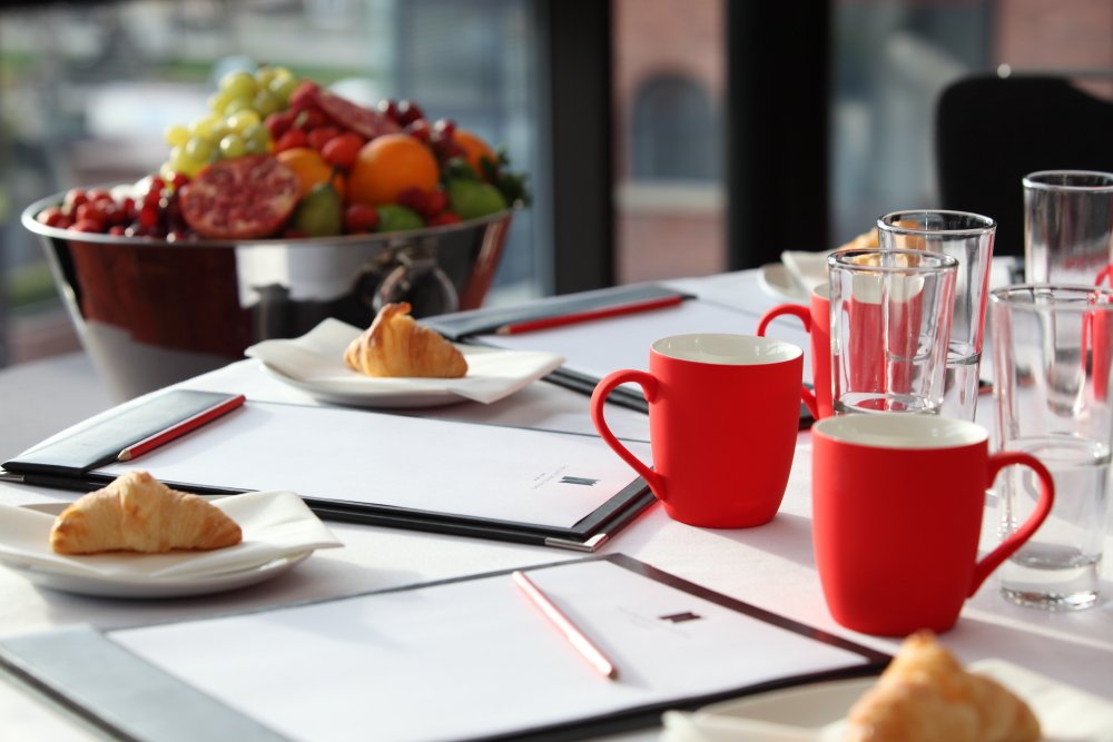 albertsstandish's tweet photo. Business breakfasts and lunches available at the new Alberts Standish!
Book your corporate meetings with our experienced team and we’ll be on hand to support you all the way.
events@alberts-restaurants.com
#corporate #daydelegate #wiganbusiness https://t.co/3v8QY3rYRA