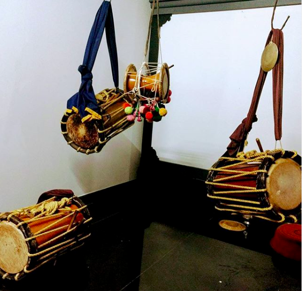 AAnubhava's tweet photo. The transcendental sounds!
#templemusic #keralatemples #traveltokerala #wayanadtraveldiaries https://t.co/VKtSHSkWR5