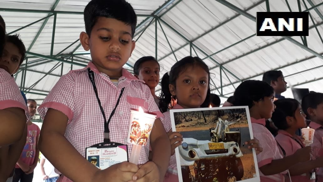 West Bengal West Bengal Students of a school in Siliguri pay tribute