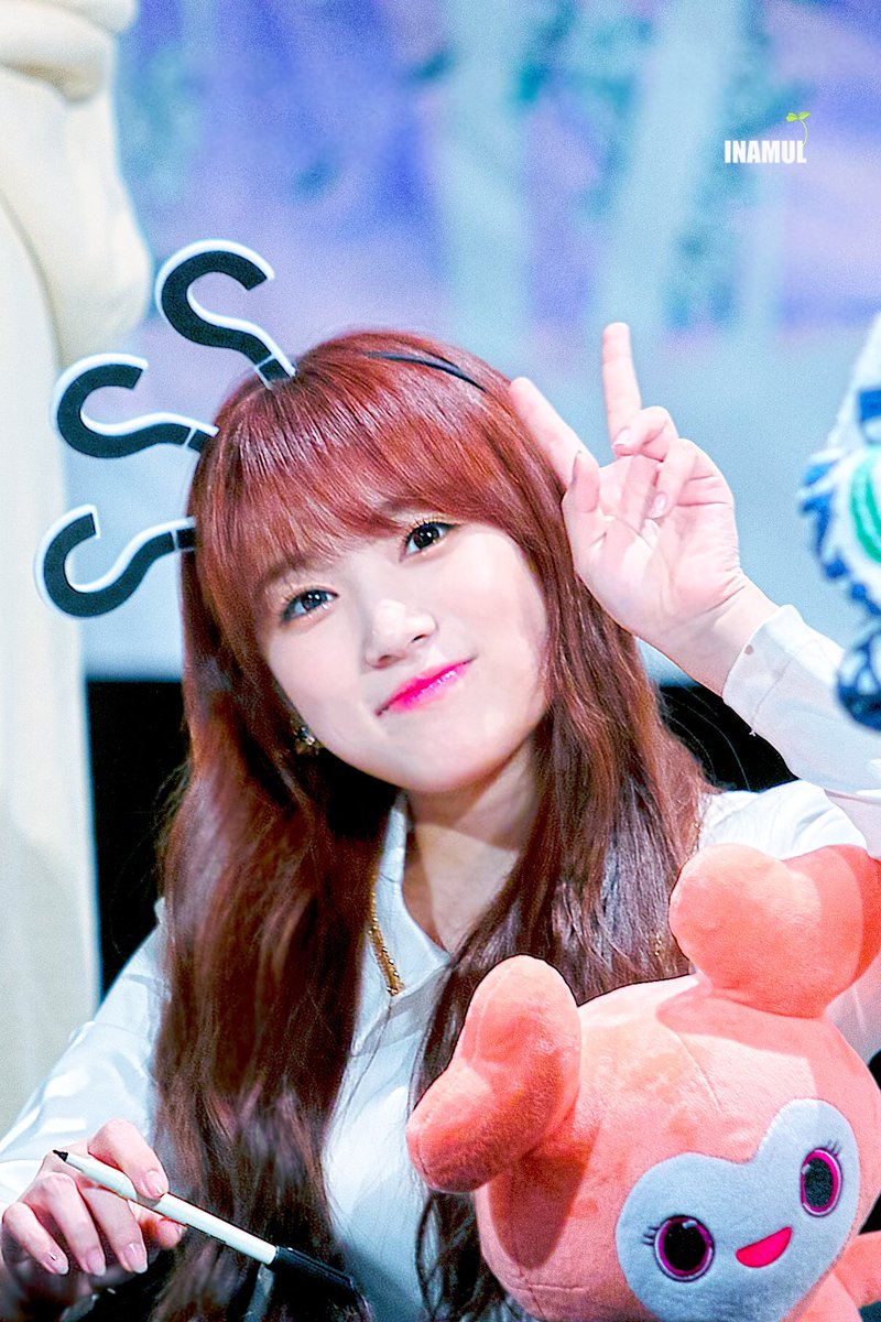INAMUL12_'s tweet photo. #아이즈원
190421 팬싸 
#아이즈원 #IZONE  #나코 #なこ #야부키나코 #矢吹奈子 https://t.co/6kgpbRwqfO
