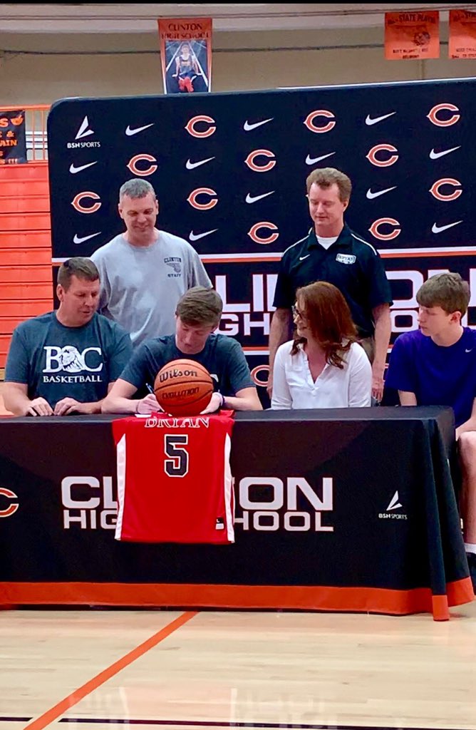 tralyn124's tweet photo. It was a great day! @luke_harrison11 @bryanathletics #GoLions #basketball #hisbiggestfan https://t.co/7oXkd9gmyU