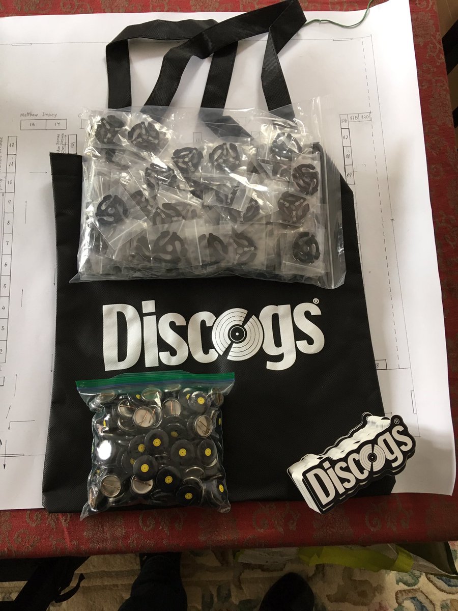 Just revived a large box of giveaways from #Discogs #yycmusicshow May 5, 11-4 #Acadia Rec Complex. Nice door prizes too. Come on down.#yycevents #yyctraffic #yycvinyl #yycvintage
