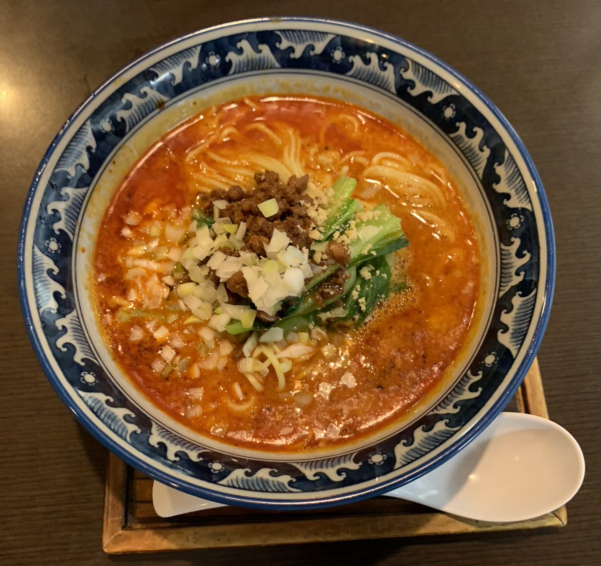 O Xrhsths みった Sto Twitter 熊猫飯店 三重県四日市市芝田1 5 8 芝田コーポラス北1 担々麺 850円 麻婆豆腐 530円 まろやかな胡麻と山椒や花椒 辣油が バランスのとれたハイレベルな ラーメンと麻婆豆腐 熊猫飯店 担々麺 四日市 Https T Co Hbdawvknd7
