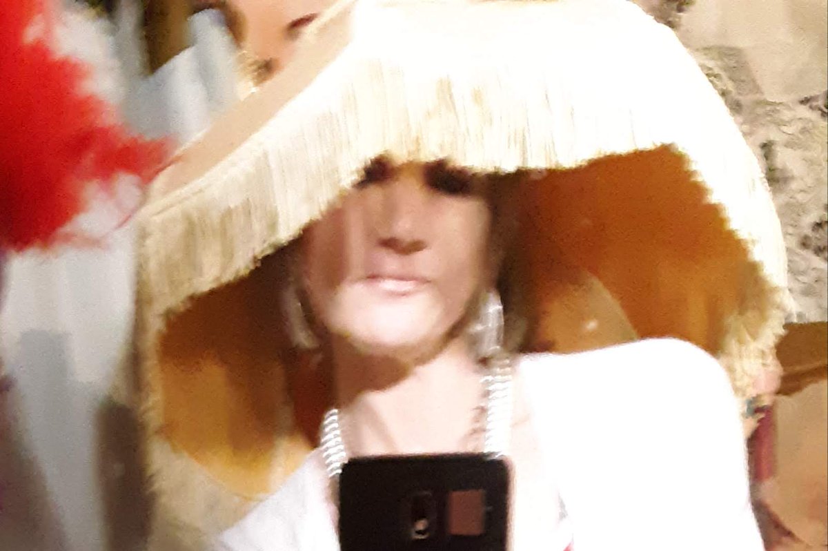 Shady Lady I my neighborhood