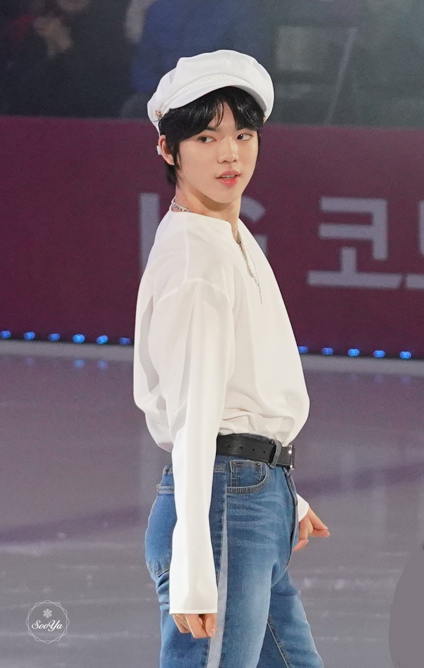 D5iL-EiWsAEItuv?format=jpg&name=orig