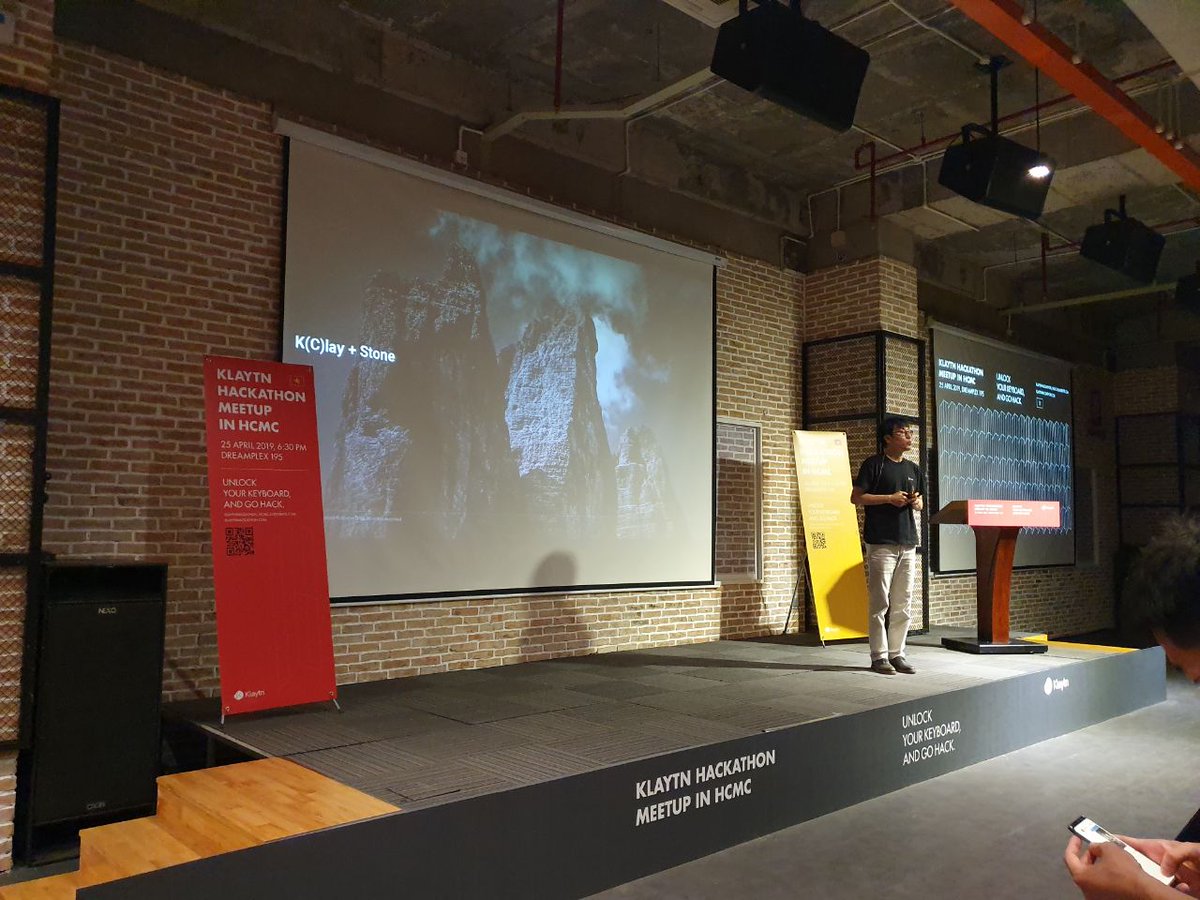 abr_blockchain's tweet image. That’s a wrap from Klaytn Hackathon Meetup in HCMC with @klaytn_official #GroundX @abr_blockchain #CoderSchool & @Topicaglobal. The event was a successful kick-start of the SEA meetup series, bringing news on Klaytn #virtualhackathon and exploring the blockchain applications.