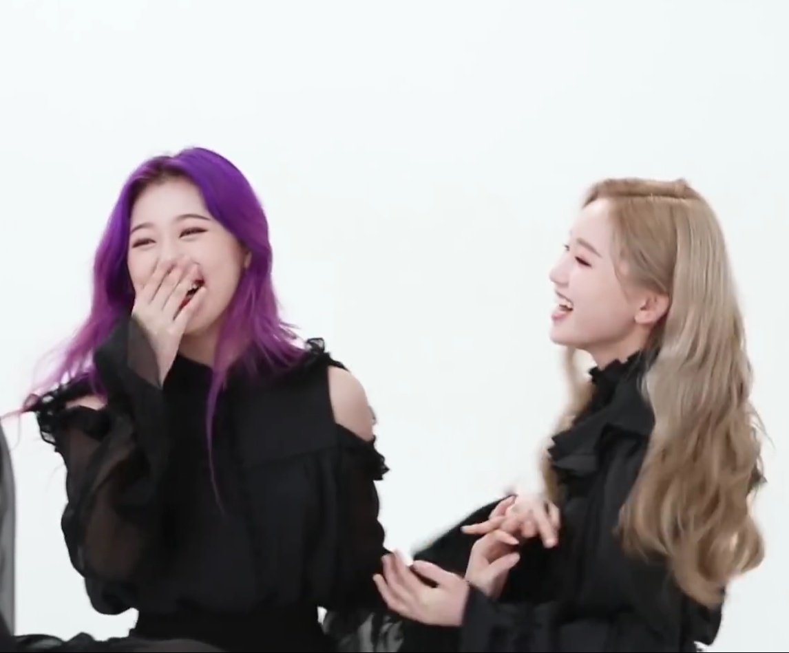 Loona_lq's tweet photo. https://t.co/r7PkjkY7DY