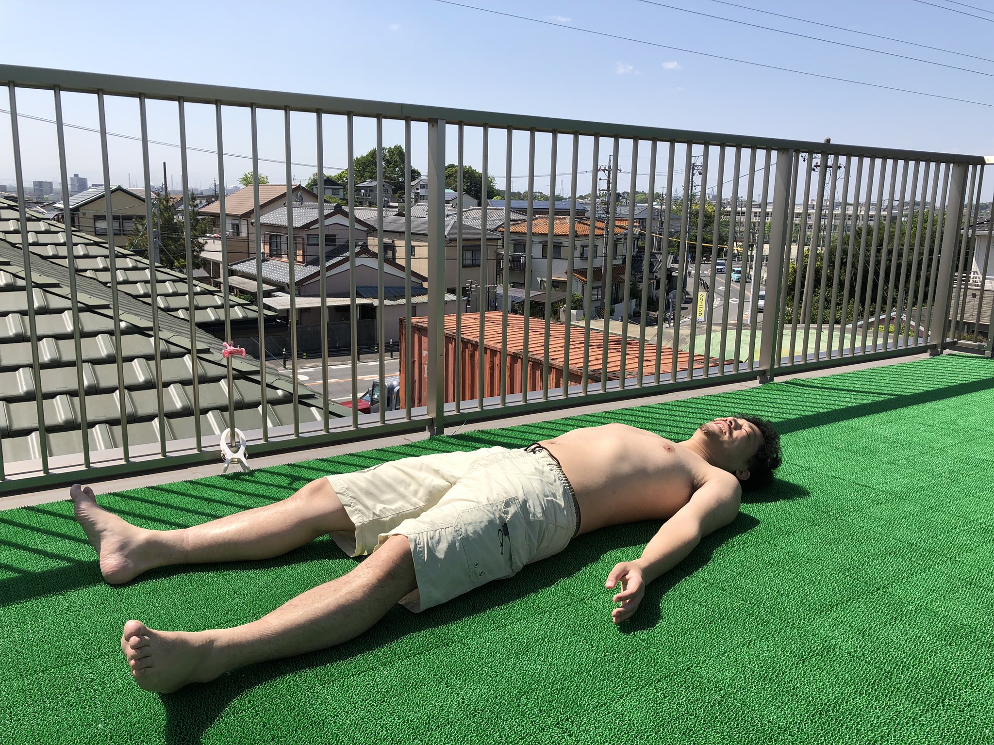 ナオシゲ على تويتر まずうちさぁ 屋上あんだけど 焼いてかない 迫真 ナオシゲ على تويتر まずうちさぁ 屋上あんだけど 焼いてかない 迫真