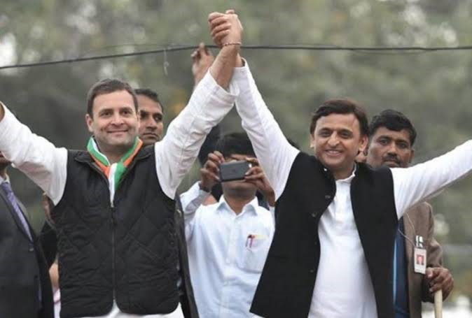GKSINGH8R's tweet photo. @ANINewsUP Jo Tonti Chor hai vo Chara Chor hai vo Statue chor hai vo Poora Khandan Chor hai 😂🤣
#GujaratDay #MaharashtraDay #ModiWaveElection #ModiAaneWalaHai #AyegaTohModiHi #AbkiBaar400Paar #MainBhiChowkidar #PhirEkBaarModiSarkar #DeshBoleModiPhirSe #UNSC https://t.co/zHvK2AVmv4