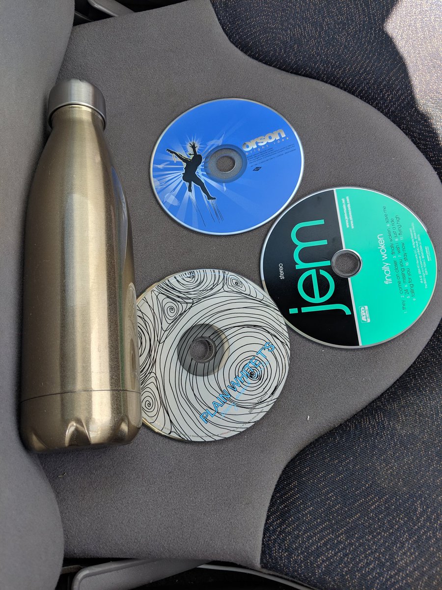 _rachaellickley's tweet photo. But don't worry guys I'm well stocked with my 00's playlist, going retro with cd's #oldcarproblems. Not pictured is the Fall Out Boy album I'm currently singing to the lorry next to me #yourewelcome https://t.co/q3S1flh8Oe