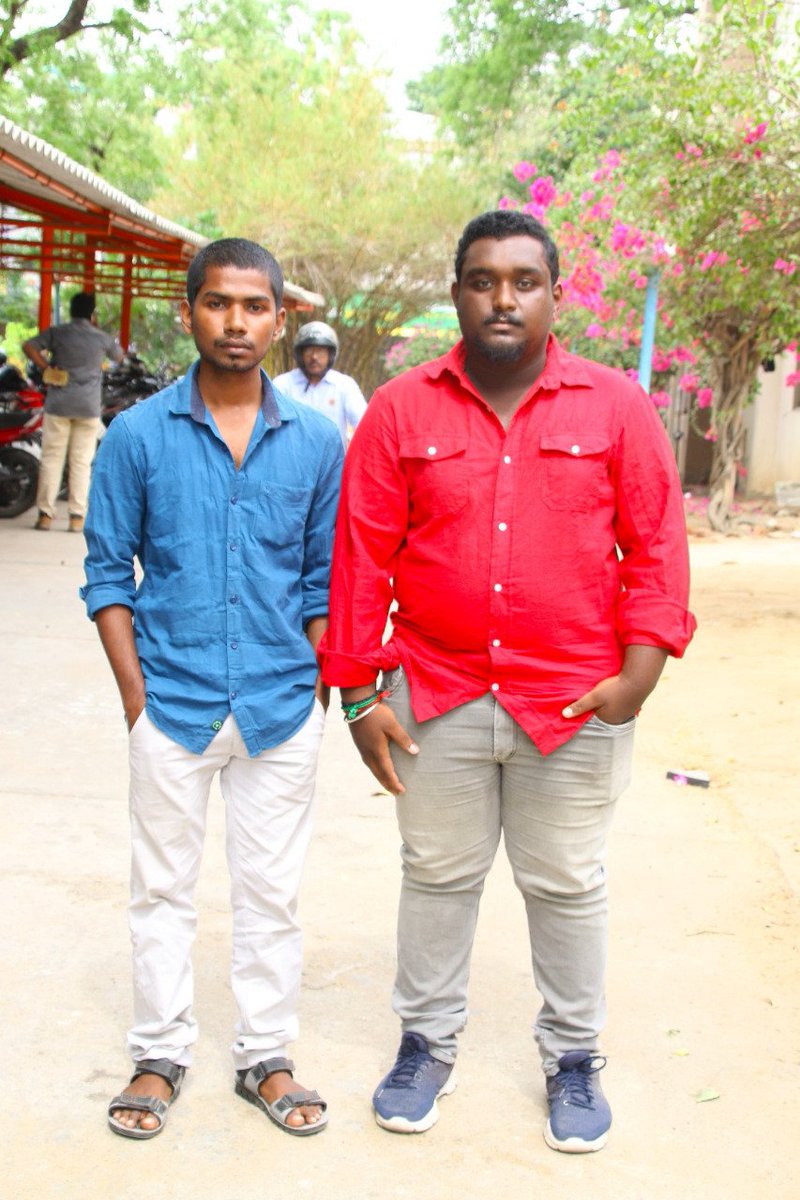 CinemaInbox's tweet photo. #CineShieldCreators #ProductionNo1 Movie Pooja Stills
Directors - #RShankar #GVimal
@Dudette0777 @Winsun_PRO https://t.co/BkyIikY5i9